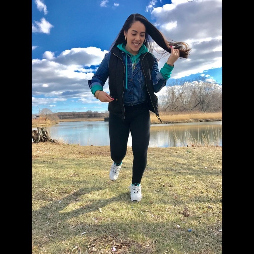 Meet your Posher, Kim